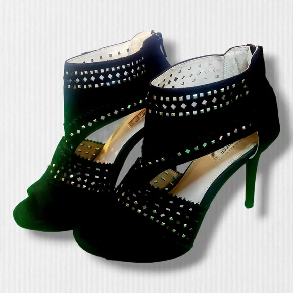 Jennifer Lopez | Sweet Gum | Black Cutout High Heel Shoes | Size 6.5 Medium | - Picture 6 of 12